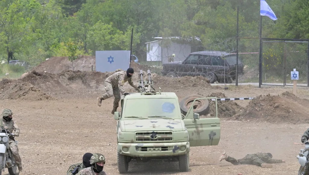 هل يستجيب "حزب الله" للدولة فيتجنب "المساندة" الانتحارية؟