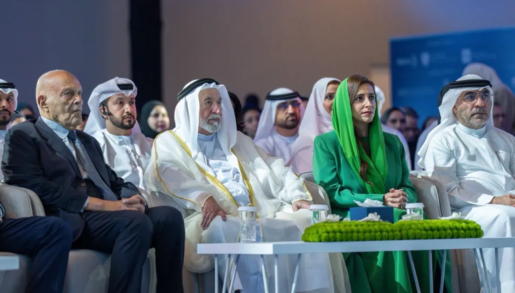 سلطان القاسمي يشهد انطلاق سلسلة منتدى "الشارقة محطة المستقبل: الرعاية الصحية"