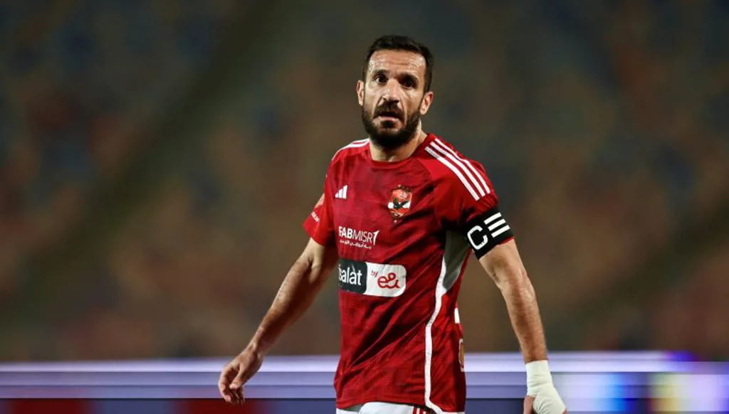 بداية جديدة... معلول يحسم مستقبله مع الأهلي المصري