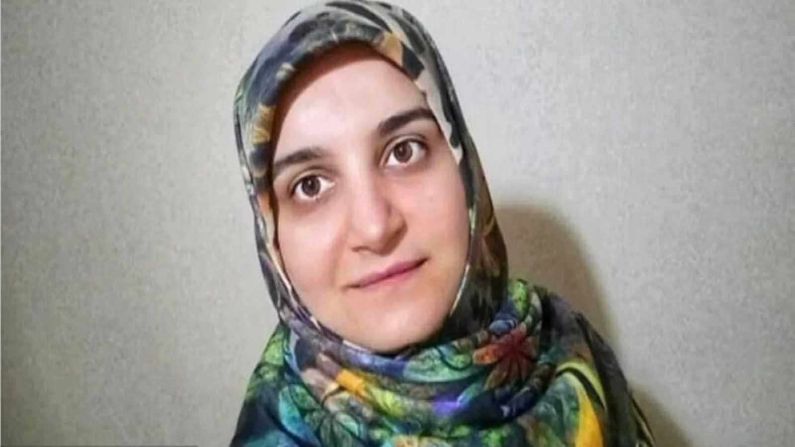 مهدية إسفندياري (أرشيفية)