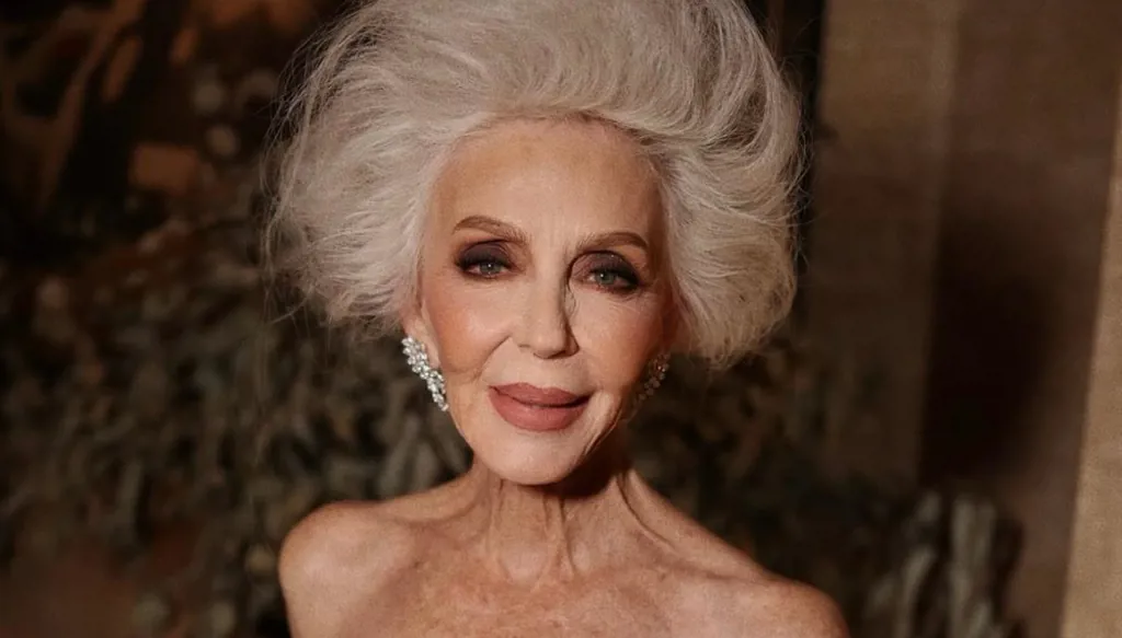 كولين هايدمان... الجمال لا يعرف العمر (صور وفيديو)