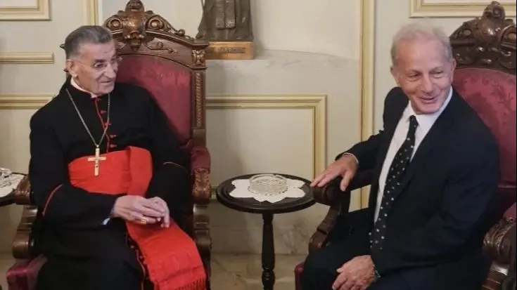 ميشال عيسى ومار بشارة بطرس الراعي (الوكالة الوطنية).