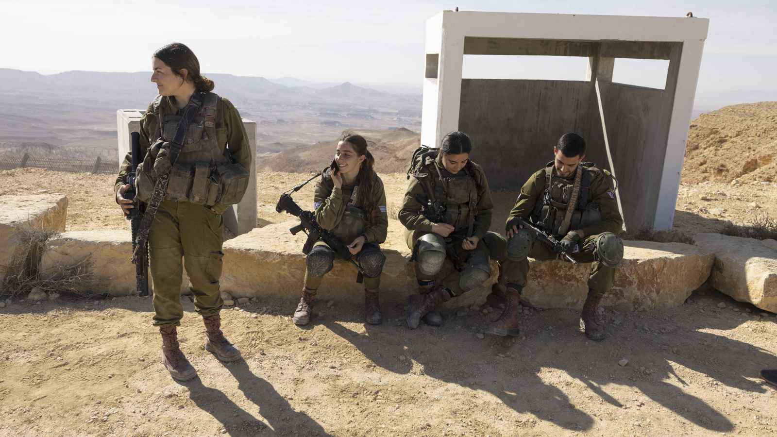 مجندات في الجيش الإسرائيلي (أرشيفية)