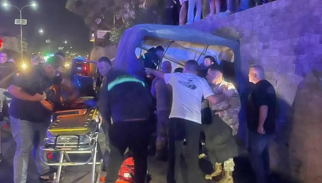 5 جرحى من الجيش اللبناني في حادث سير في جبيل