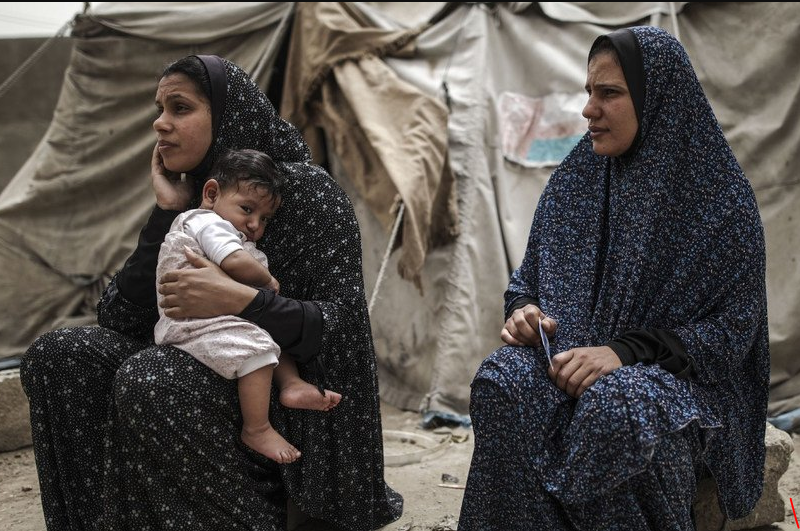 نساء في غزة (أرشيفية).