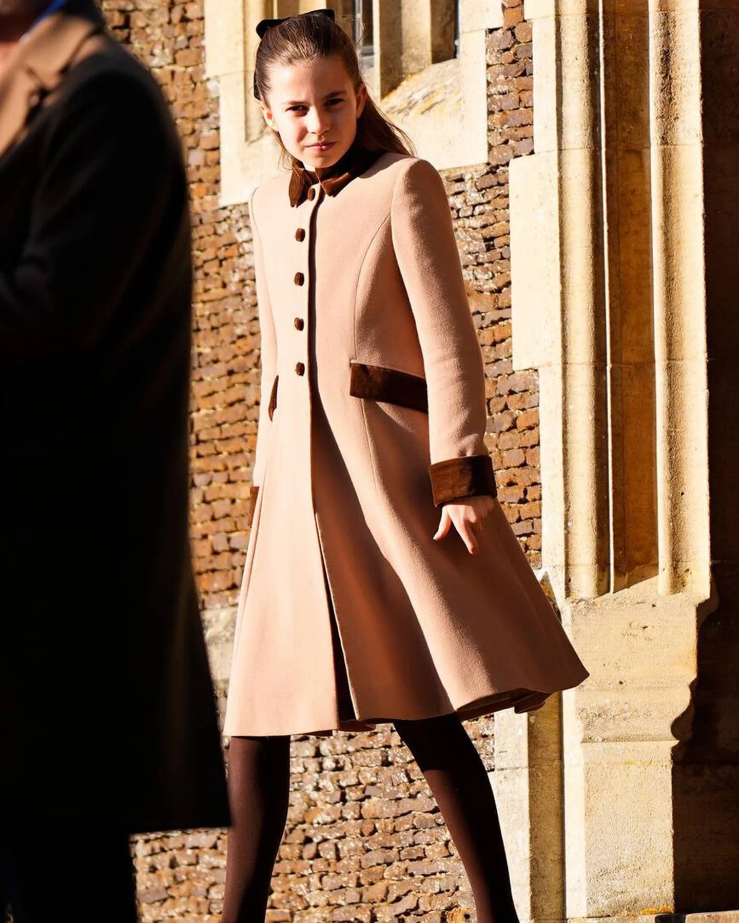 الأميرة شارلوت بأناقتها الرصينة (إنستغرام)