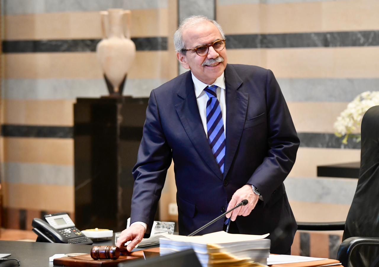 نواف سلام (حسام شبارو).
