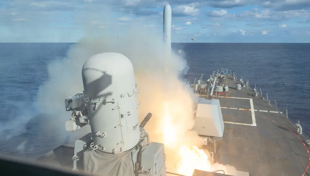 إسرائيل تشنّ "ضربة استباقية" على إيران بمشاركة واشنطن وترامب يعد الإيرانيين بالحرية... "النهار" في تغطية مستمرّة