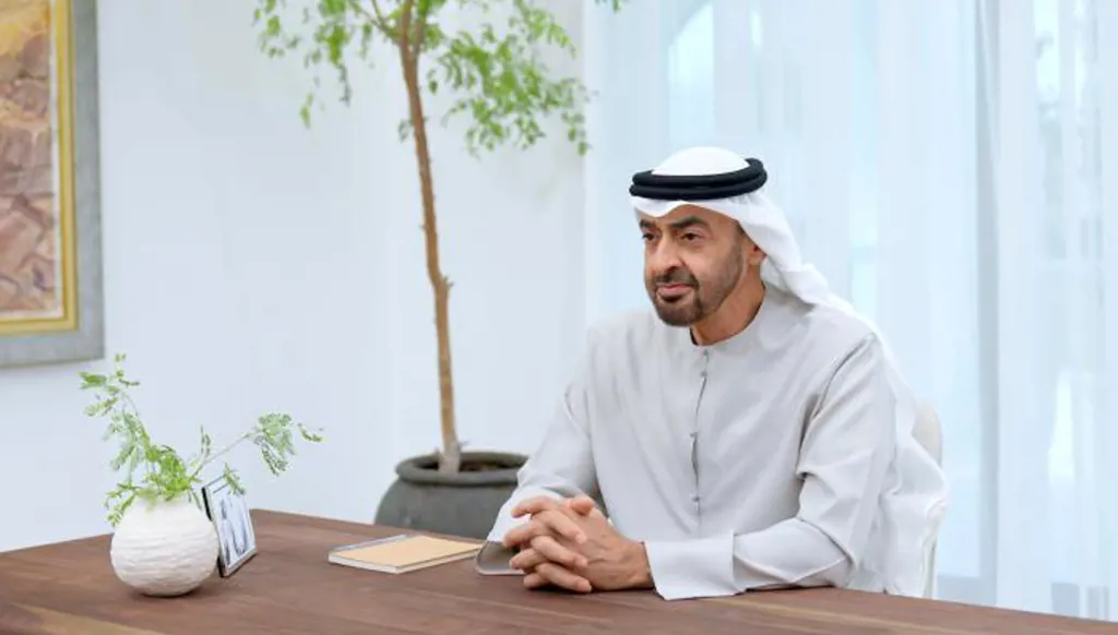 محمد بن زايد: شباب الإمارات صنّاع المستقبل وروّاد الابتكار