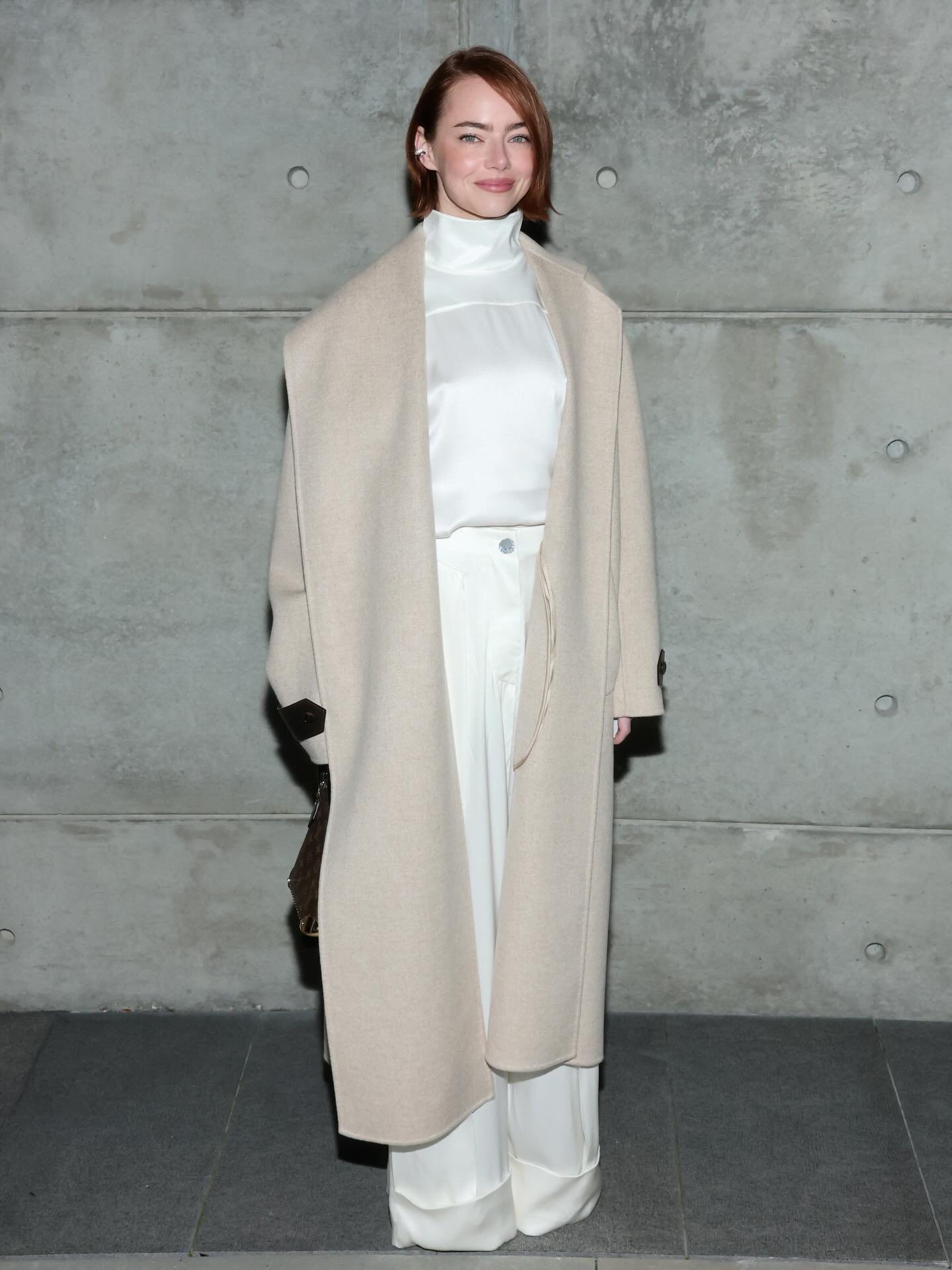 إيما ستون بتصميم محتشم من لويس فويتون (إنستغرام)