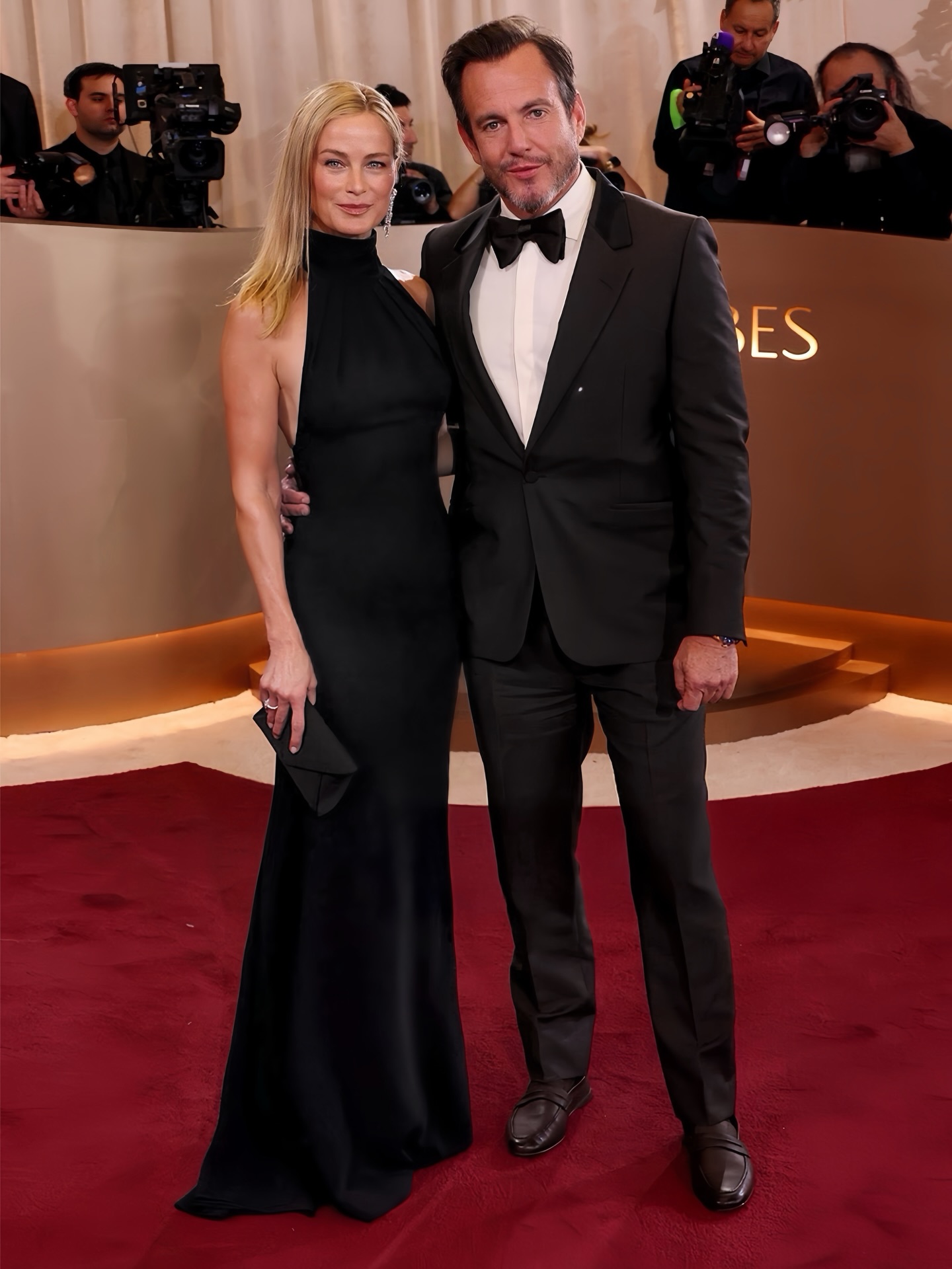 كارولين مورفي بتصميم زهير مراد (إنستغرام)