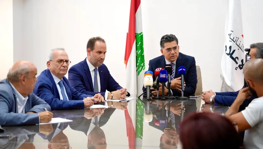 برعاية وزارة الإعلام في لبنان... إطلاق مبادرة التأمين المجاني للوافدين العرب والأجانب