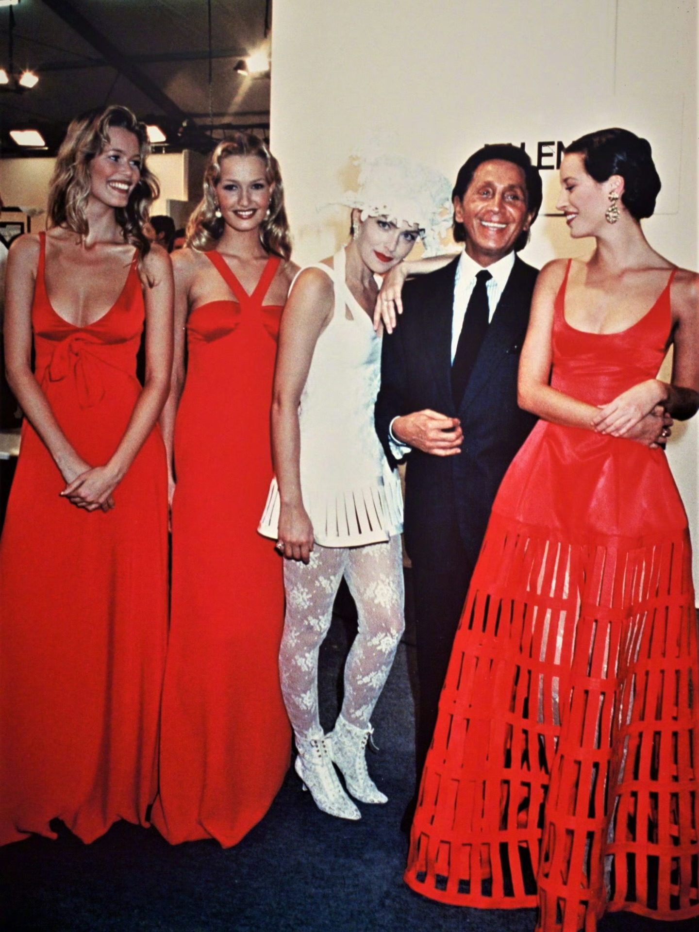 من عروض فالنتينو (إنستغرام)