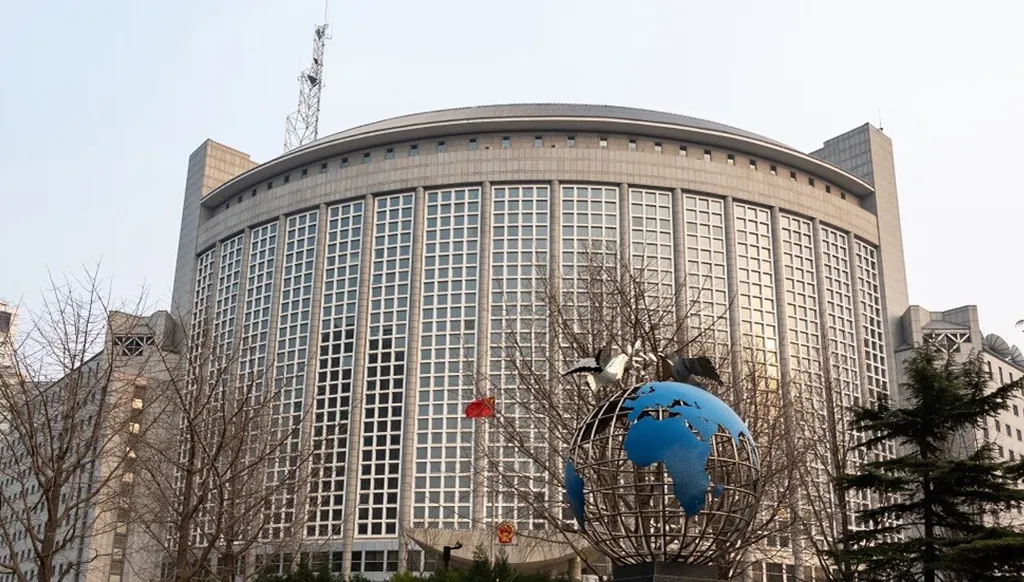 الصين: نحذّر مواطنينا من السفر إلى اليابان خلال أطول عطلة سنوية