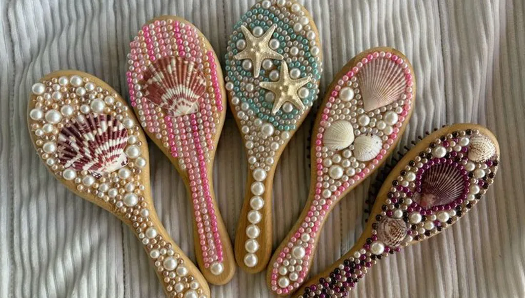 ترند "Bedazzling"... هواية جديدة لمواجهة إدمان الشاشات (صور)