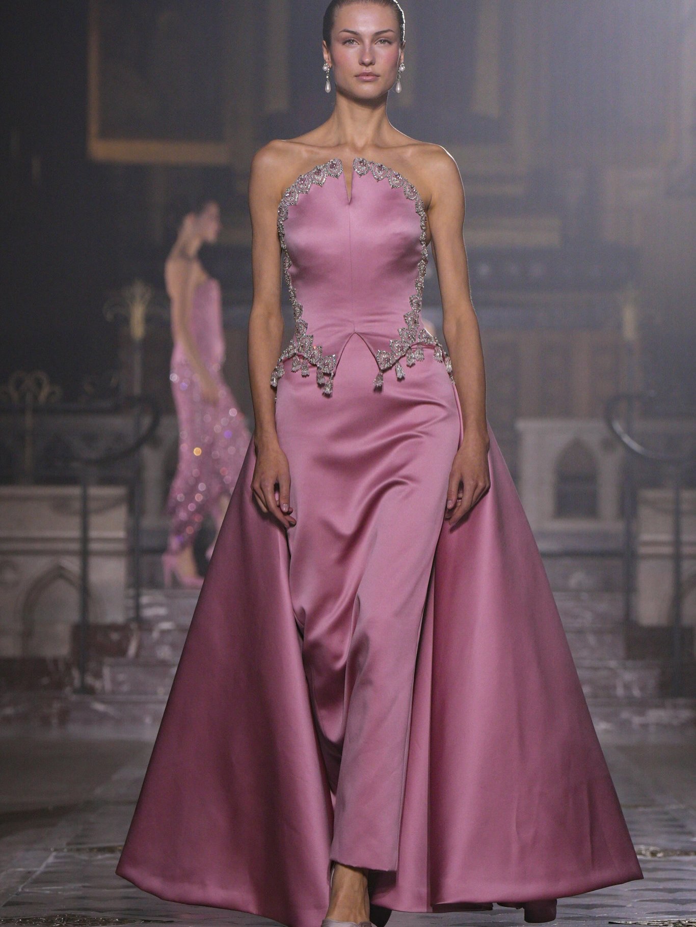 من مجموعة الحب لدار جورج حبيقة في أسبوع الخياطة الراقية في باريس (إنستغرام)