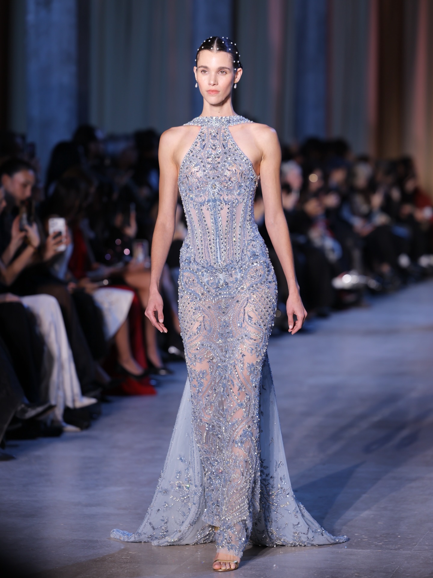 من مجموعة زهير مراد للخياطة الراقية لربيع وصيف 2026 (تصوير باتريك صوايا)