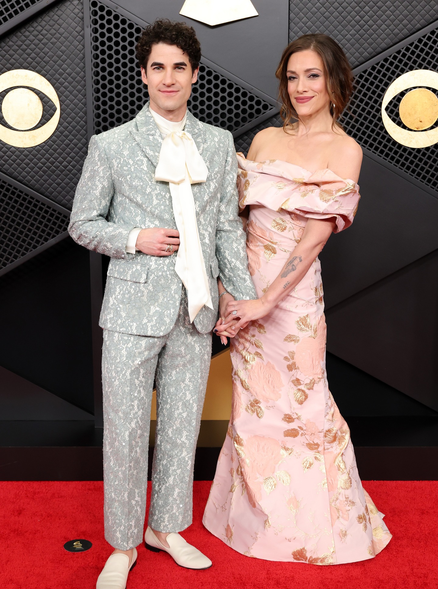 دارين كريس بتصميم تانر فلتشر (إنستغرام)