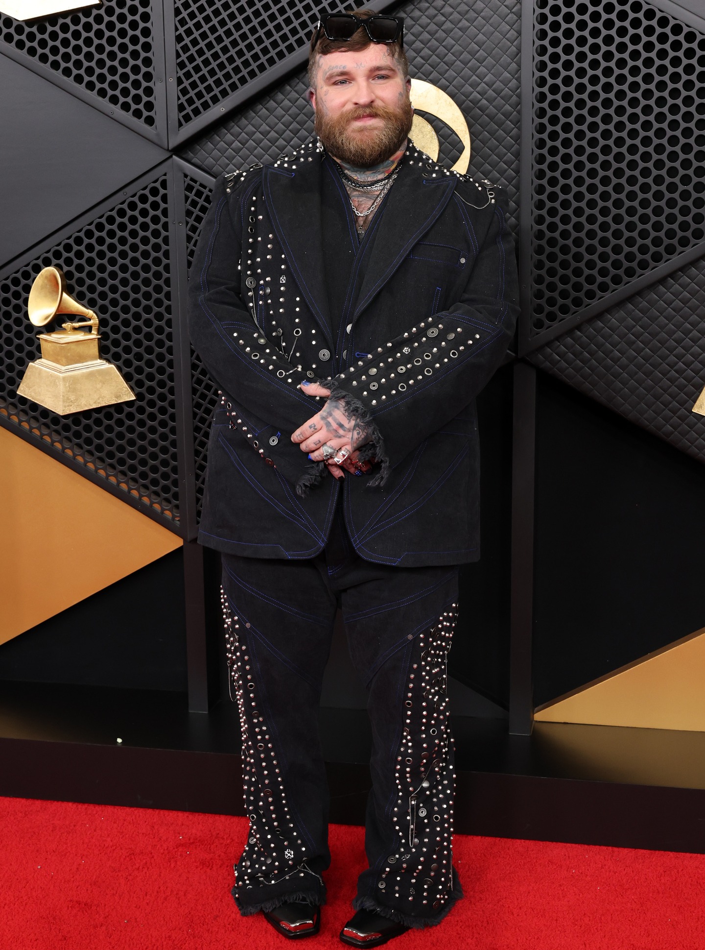 تيدي سويمز بتصميم Off-White (إنستغرام)