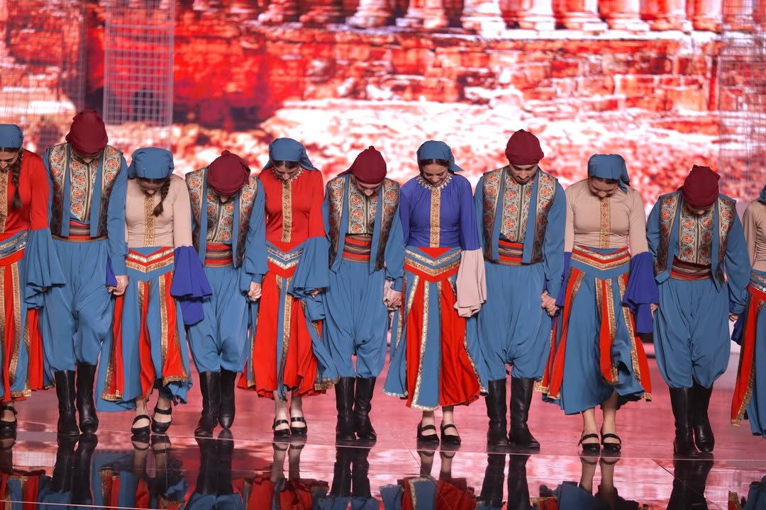 فوز فرقة برجا للفنون الشعبية في