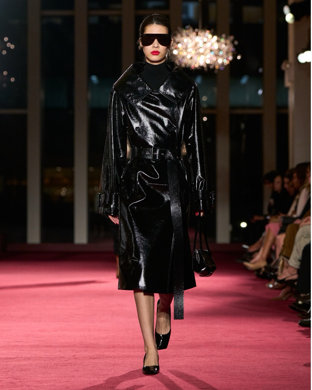 من عرض أزياء مايكل كورس لخريف 2026 (إنستغرام)