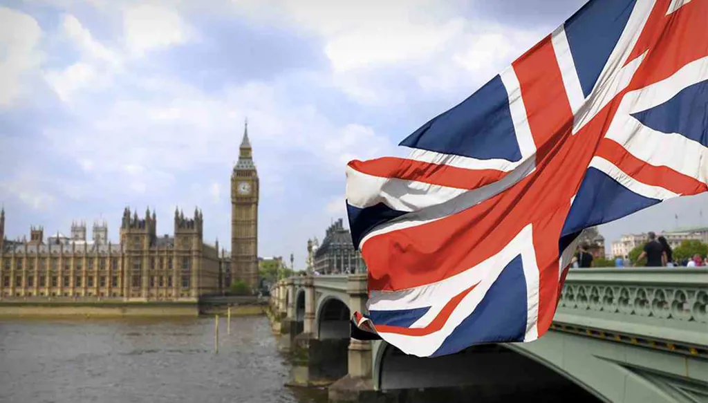 بريطانيا تدعو إسرائيل إلى التراجع عن توسيع سيطرتها على الضفة الغربية