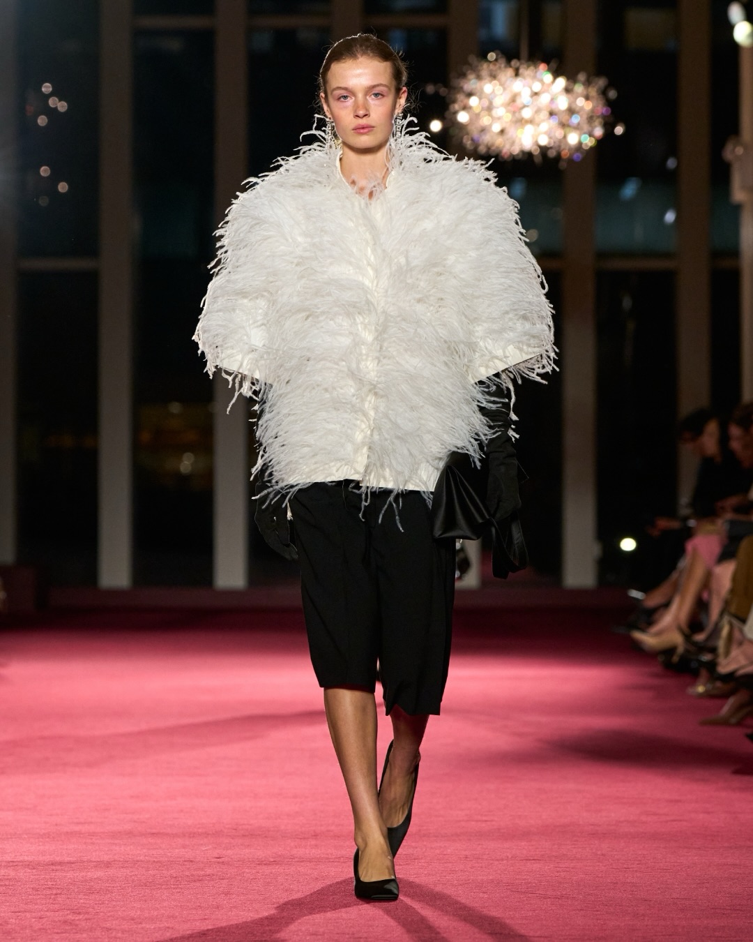 من عرض أزياء مايكل كورس لخريف 2026 (إنستغرام)