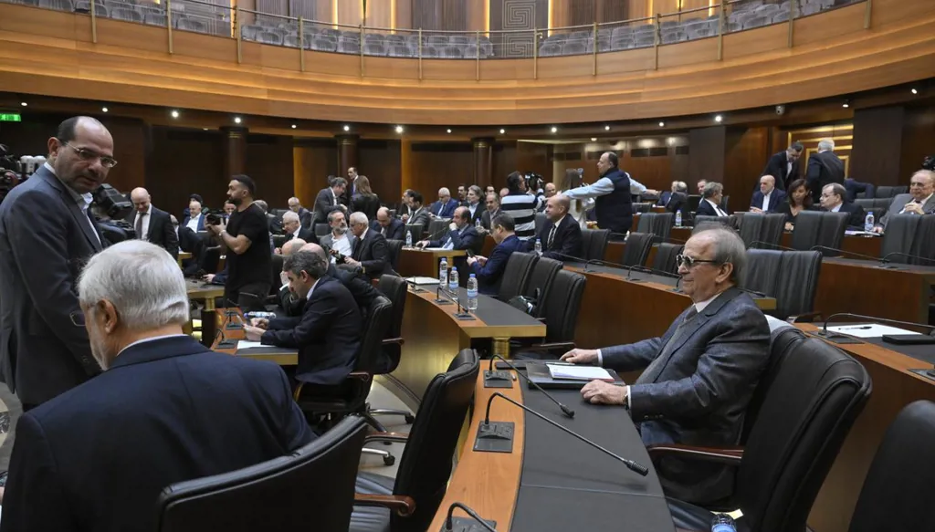 جلسة للجان المشتركة لدراسة 6 اقتراحات قوانين... بوصعب: من يضع جدول أعمال الجلسة هو مجلس النواب