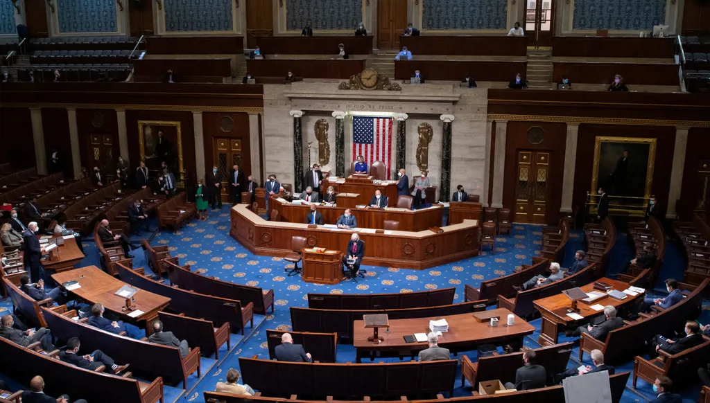 البرلمان الأميركي يقر مشروع قانون للاستراتيجية الدفاعية يتعارض مع توجهات ترامب حول أوروبا