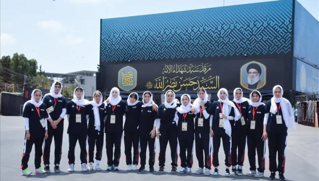 تحية من لاعبات إيران لضريح نصرالله