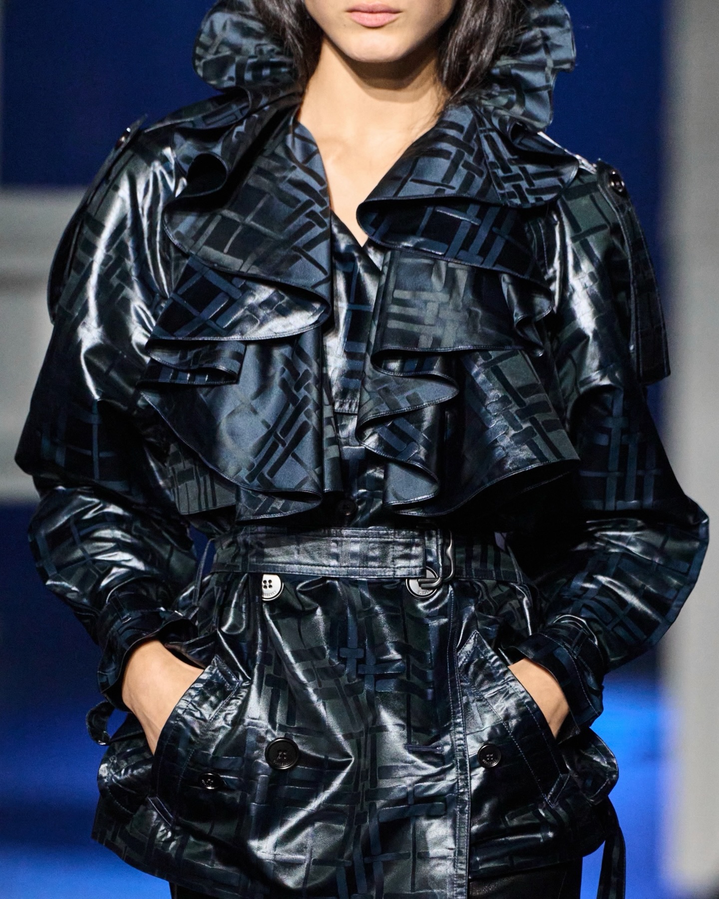 من عرض أزياء Burberry ضمن أسبوع الموضة في لندن (إنستغرام)