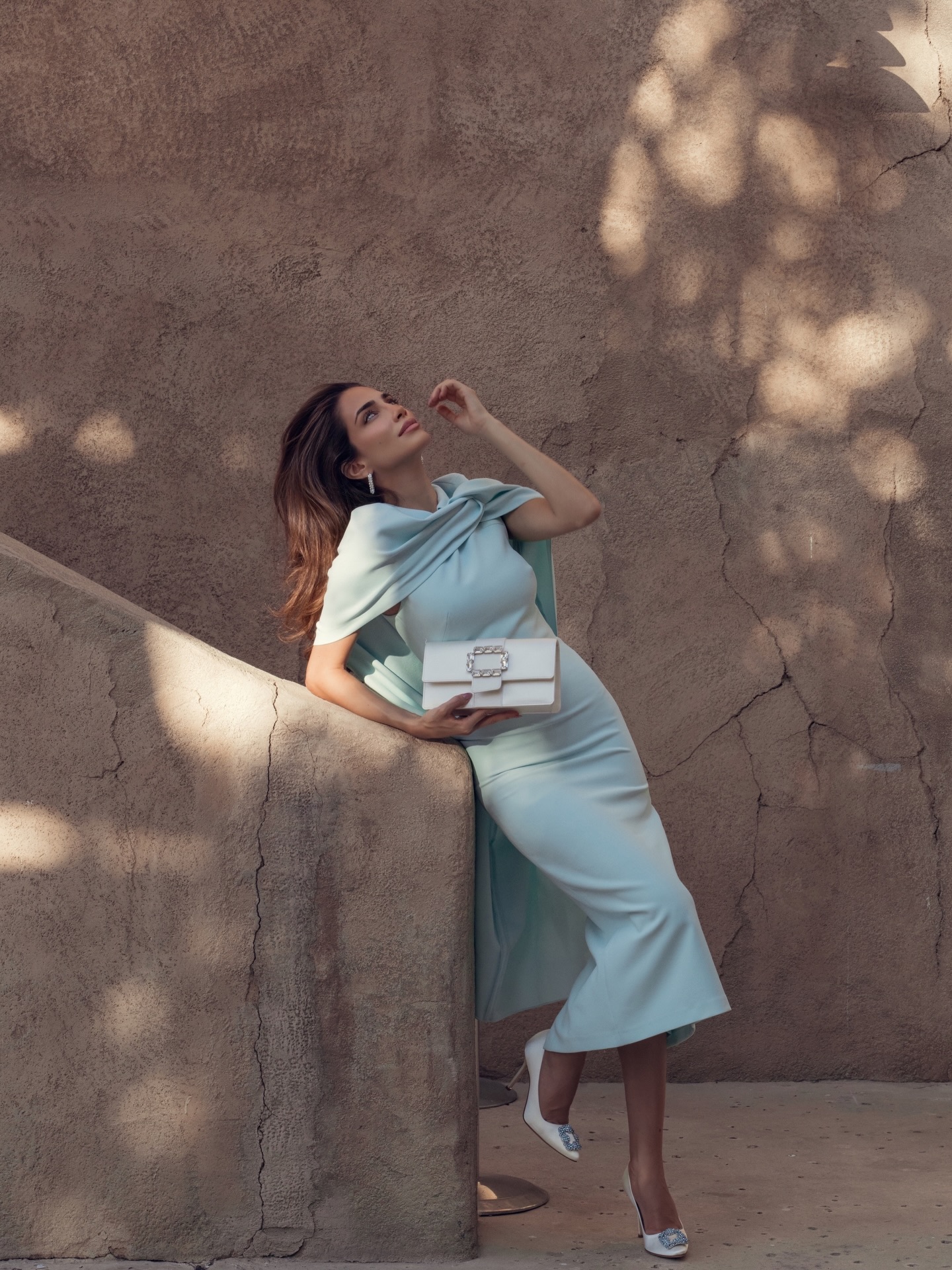 جيسيكا قهواتي بتصميم من علامة Safiyaa (إنستغرام)