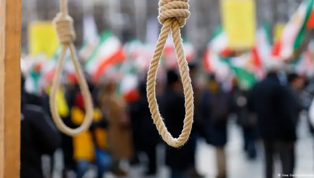 منظمتان حقوقيتان: إيران تعدم امرأة أنجبت طفلاً أثناء احتجازها