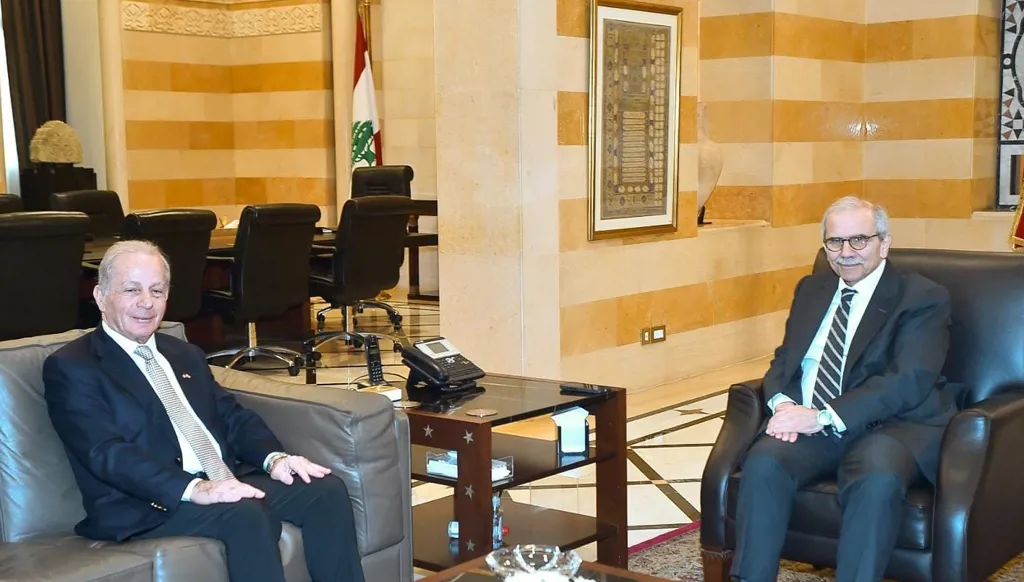 نواف سلام يبحث مع السفير الأميركي تثبيت وقف إطلاق النار