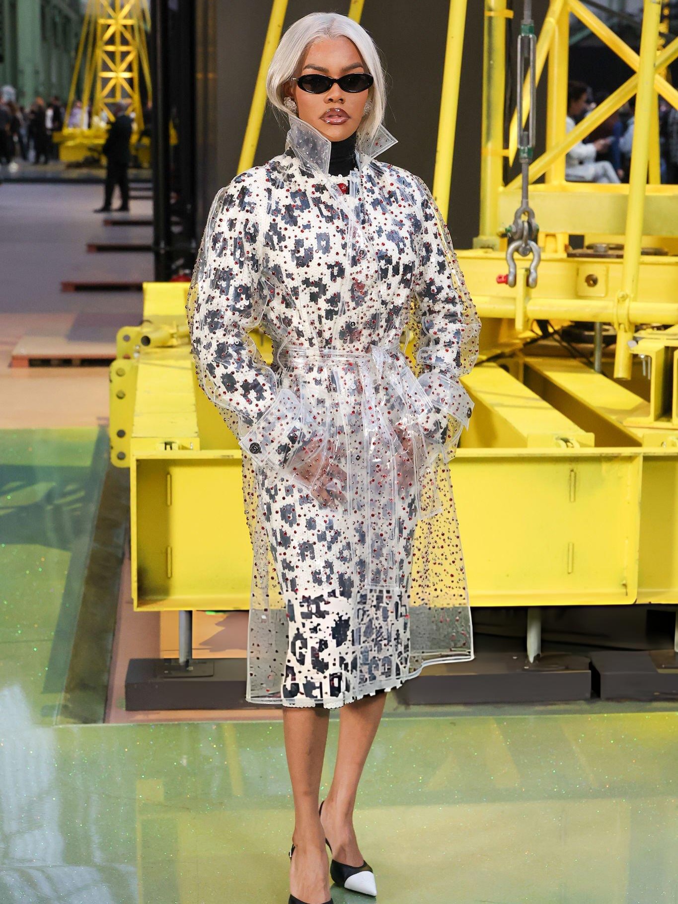 تيانا تايلور بعرض شانيل في باريس 2026 (إنستغرام)