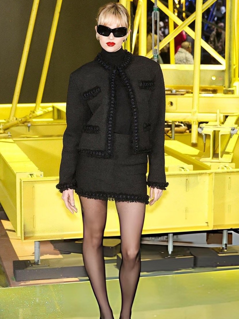 أنجيل بعرض شانيل في باريس 2026 (إنستغرام)