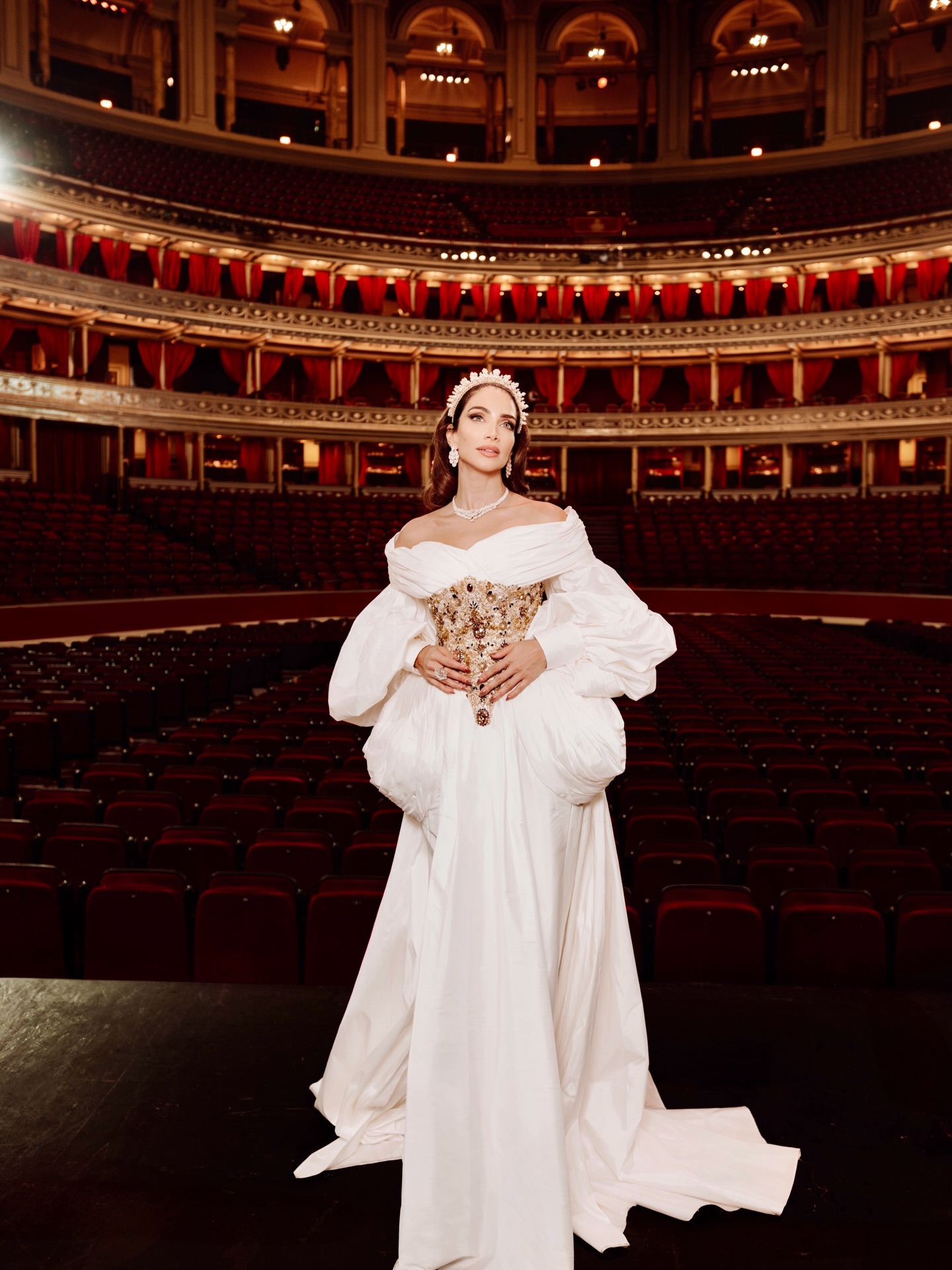 جيسيكا قهواتي على مسرح رويال ألبرت هول (إنستغرام)