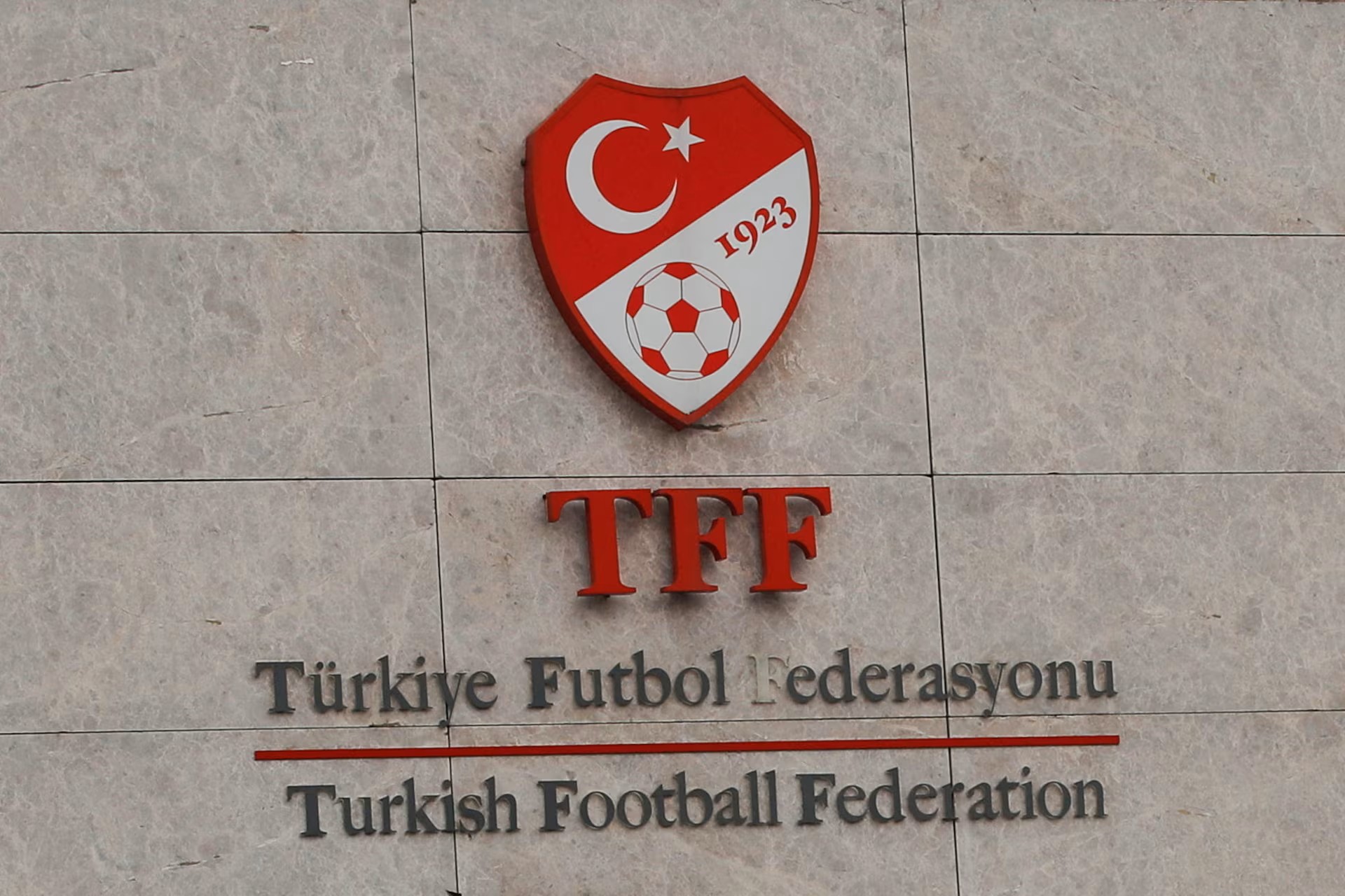 الاتحاد التركي لكرة القدم.