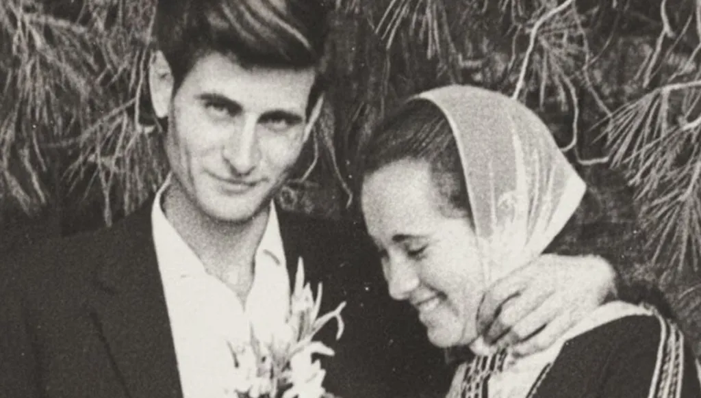 ريتا ترحل نحو "شتائها الطويل"... حبّ محمود درويش الذي هزمته الحرب