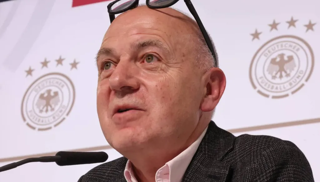 نويندورف يواصل رئاسة الاتحاد الألماني وإعادة فتح ملف استضافة كأس العالم