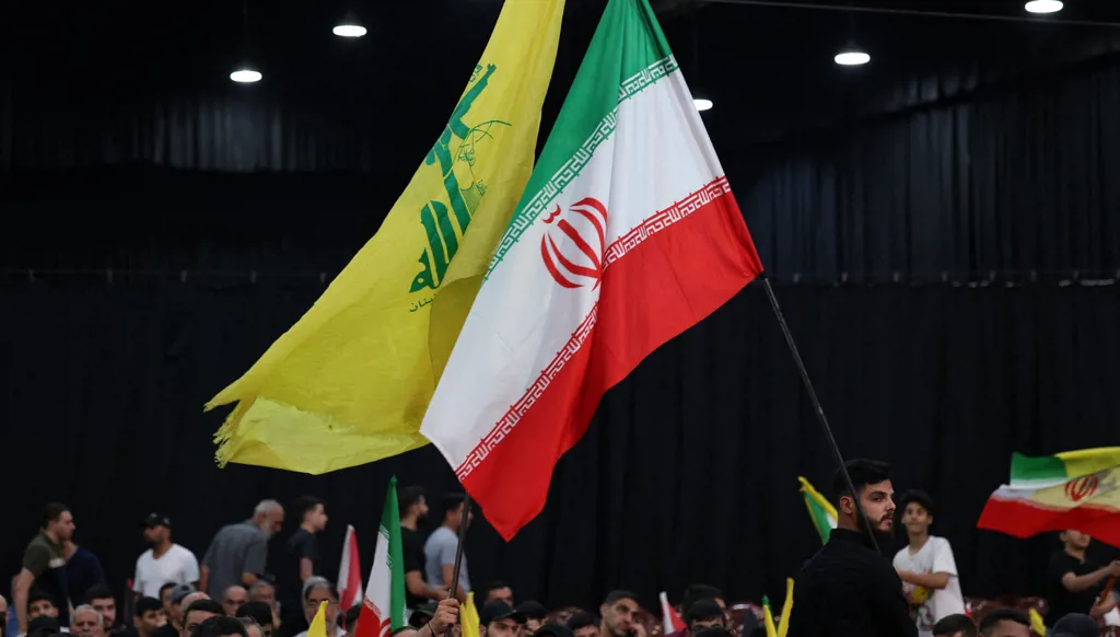 "حزب الله" بعد الضربات على إيران: واثقون بأن العدوّ سيتلقى صفعة كبيرة