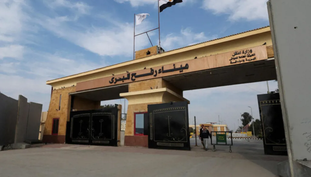 وزير الخارجية الإسرائيلي يتوقع إعادة فتح معبر رفح الأحد