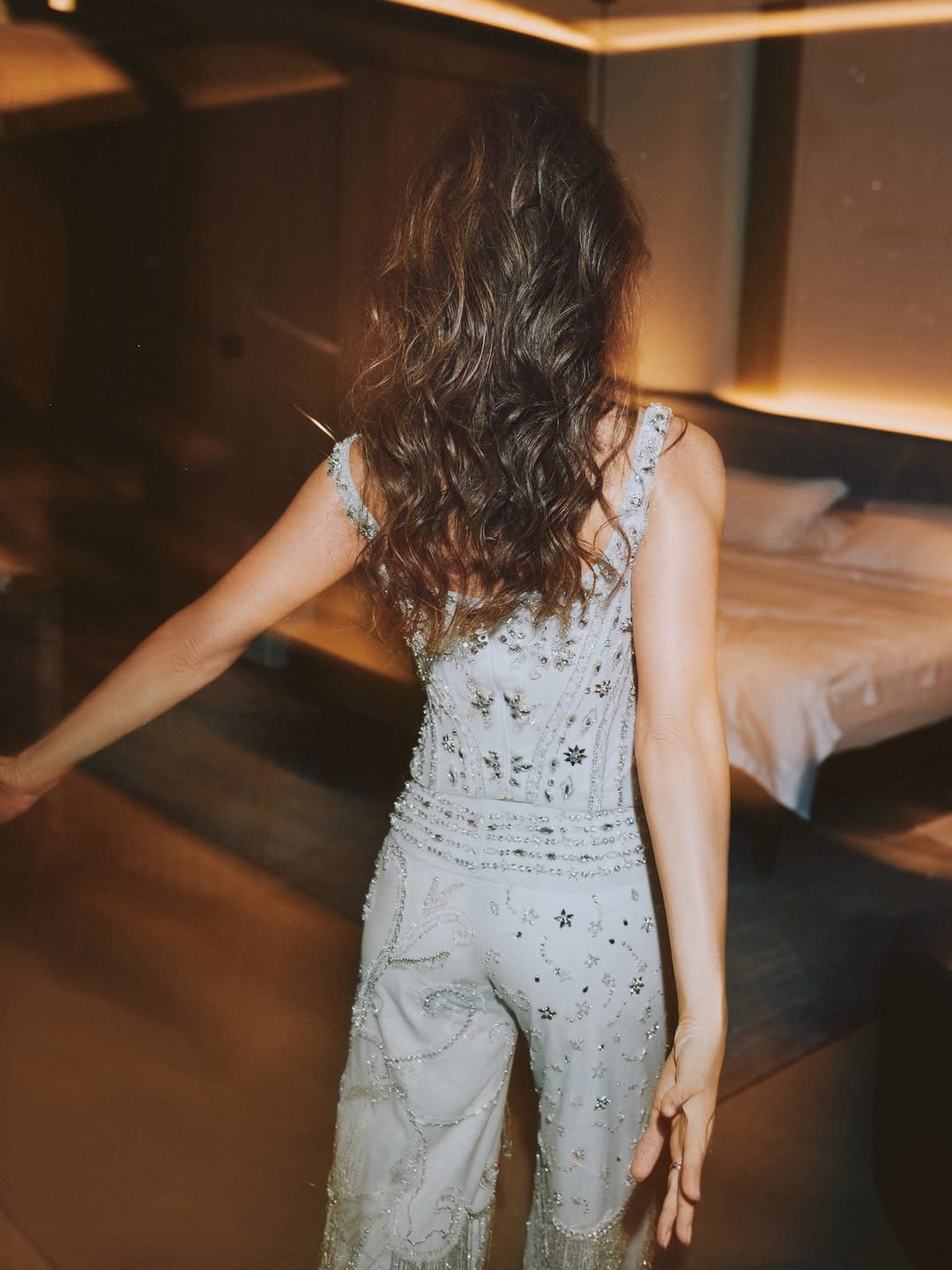 نانسي عجرم بتصميم ألين صبّاغ (تصوير إلياس أكبر)