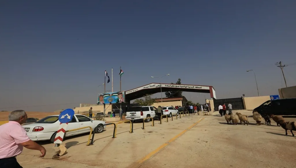 الأردن يسمح للبنانيين والسوريين عبور معبر نصيب... ضمن هذه الشروط
