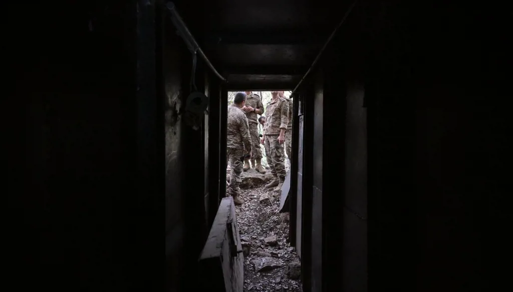 نفق في زبقين (نبيل اسماعيل).