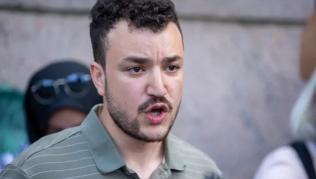 الناشط الفلسطيني محمود خليل: لست نادماً على معارضة الحرب ‏والدعوة إلى إنهاء العنف