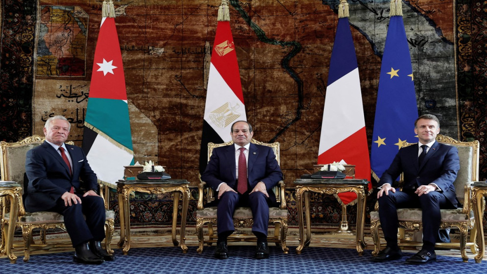 ماكرون والسيسي وعبدالله الثاني (أ ف ب)