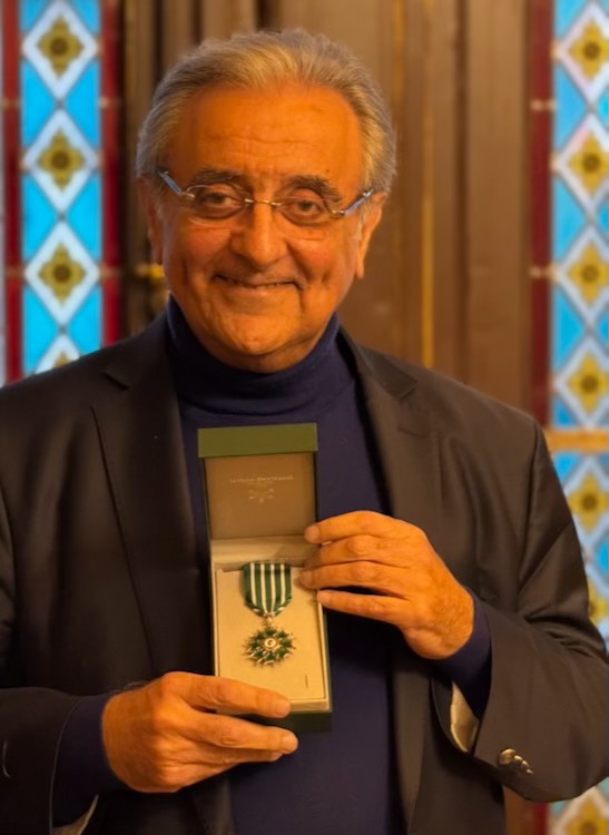 رمزي يسى ووسام فارس في الفنون و الآداب.