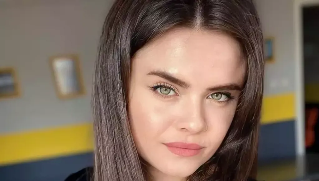 ممثلة تركية تطعن صديقتها حتى الموت!