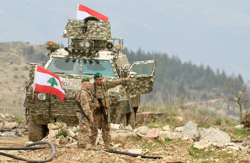 الجيش اللبناني. (تواصل)